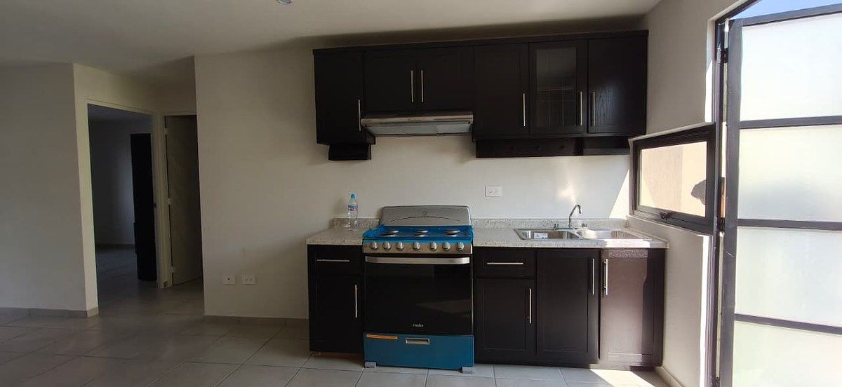 Apartamento em Capital Sur, El Marqués, foto 10 de 16