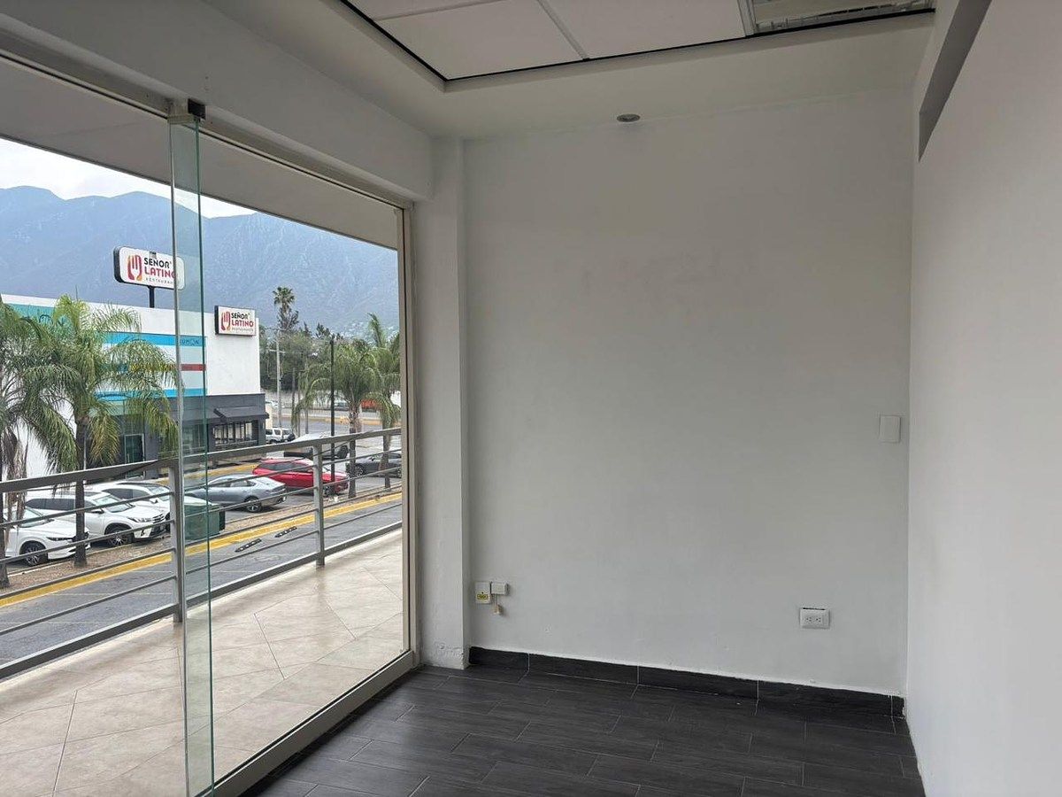 Office in La Toscana, Monterrey, photo 2 of 9