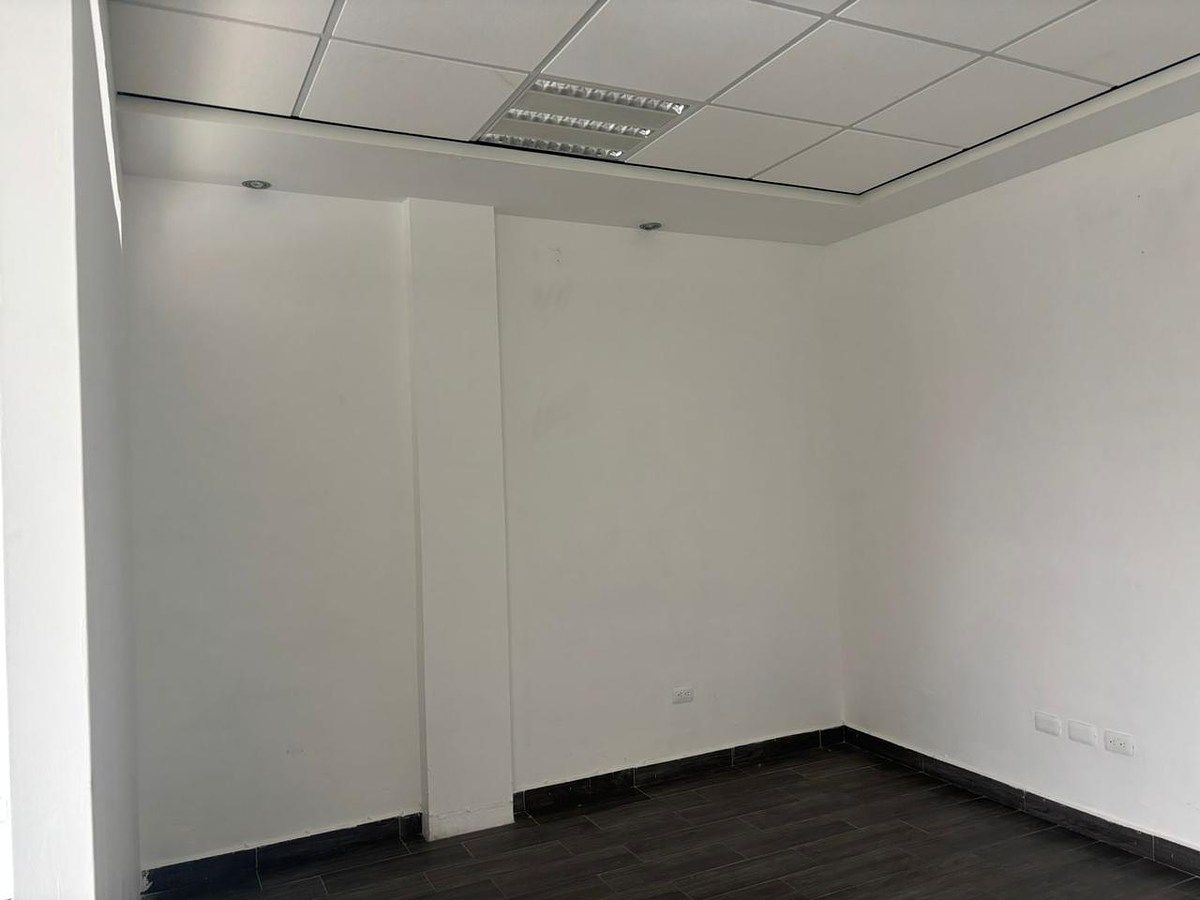 Office in La Toscana, Monterrey, photo 6 of 9