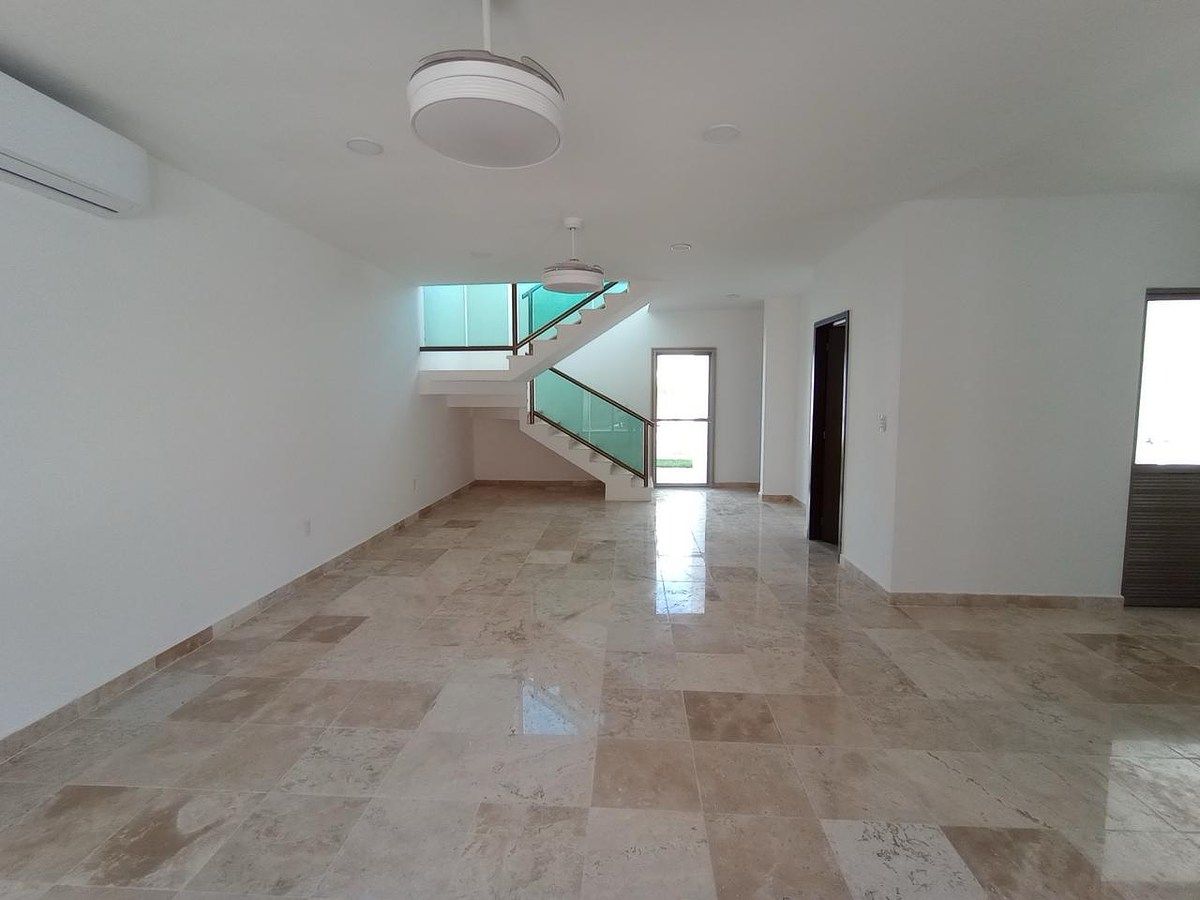 Casa en Conkal, Conkal, foto 7 de 34