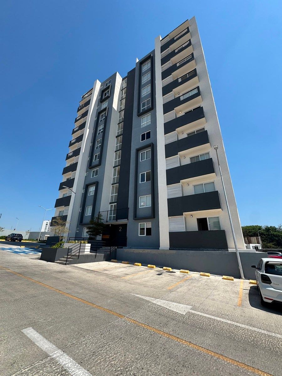 Apartment in Fraccionamiento Real de Valdepeñas, Zapopan, photo 2 of 27