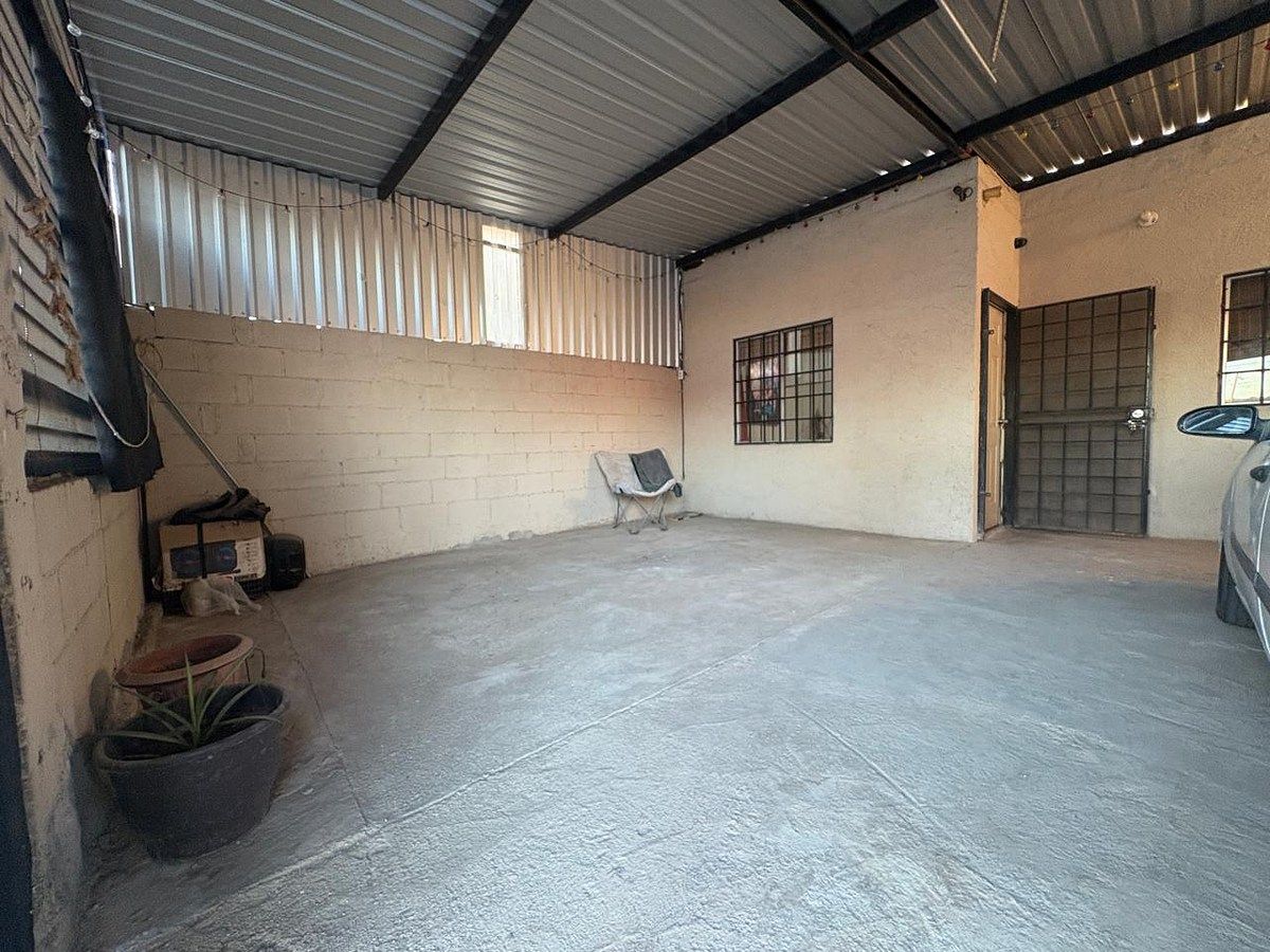Casa en Valle del Pedregal, Mexicali, foto 2 de 8