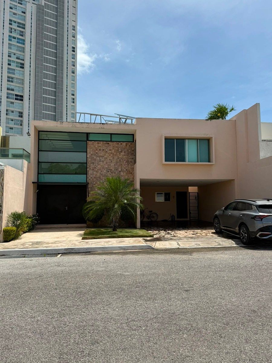 Residência na Privada Marsella Altabrisa Mérida Yucatán, foto 1 de 25
