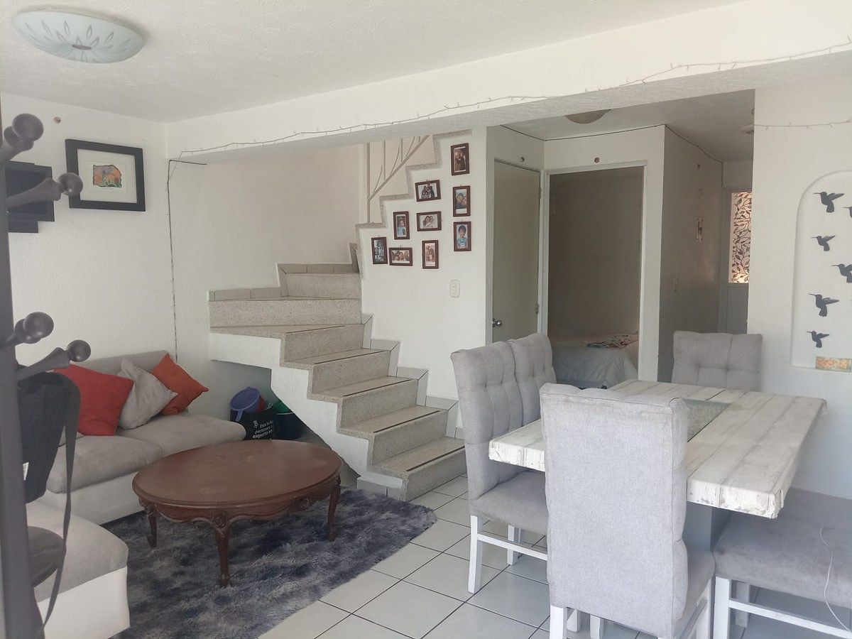 Casa en condominio en San Nicolás Tolentino, Toluca, foto 2 de 9