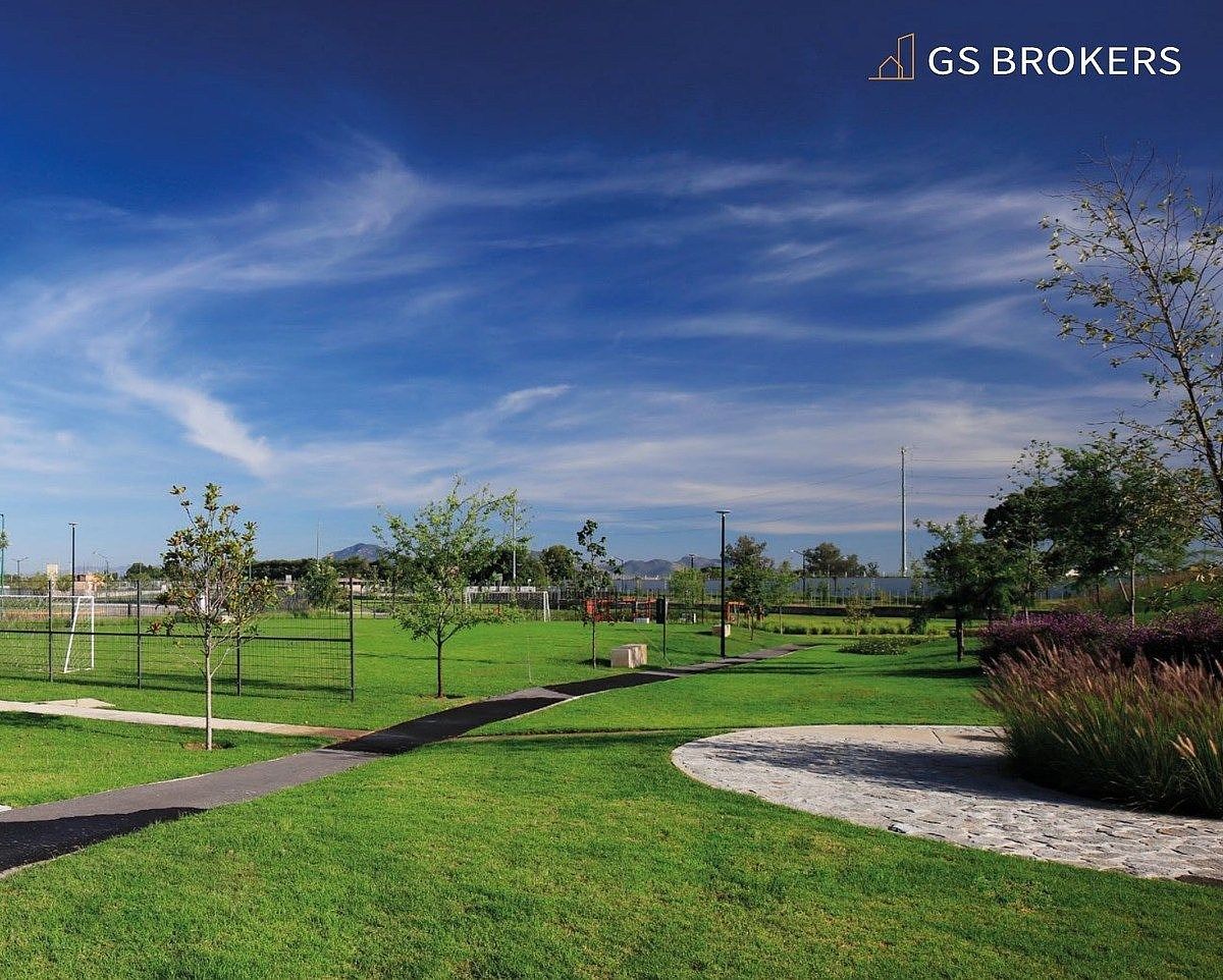 Lot in Bosques Vallarta, Zapopan, photo 7 of 10