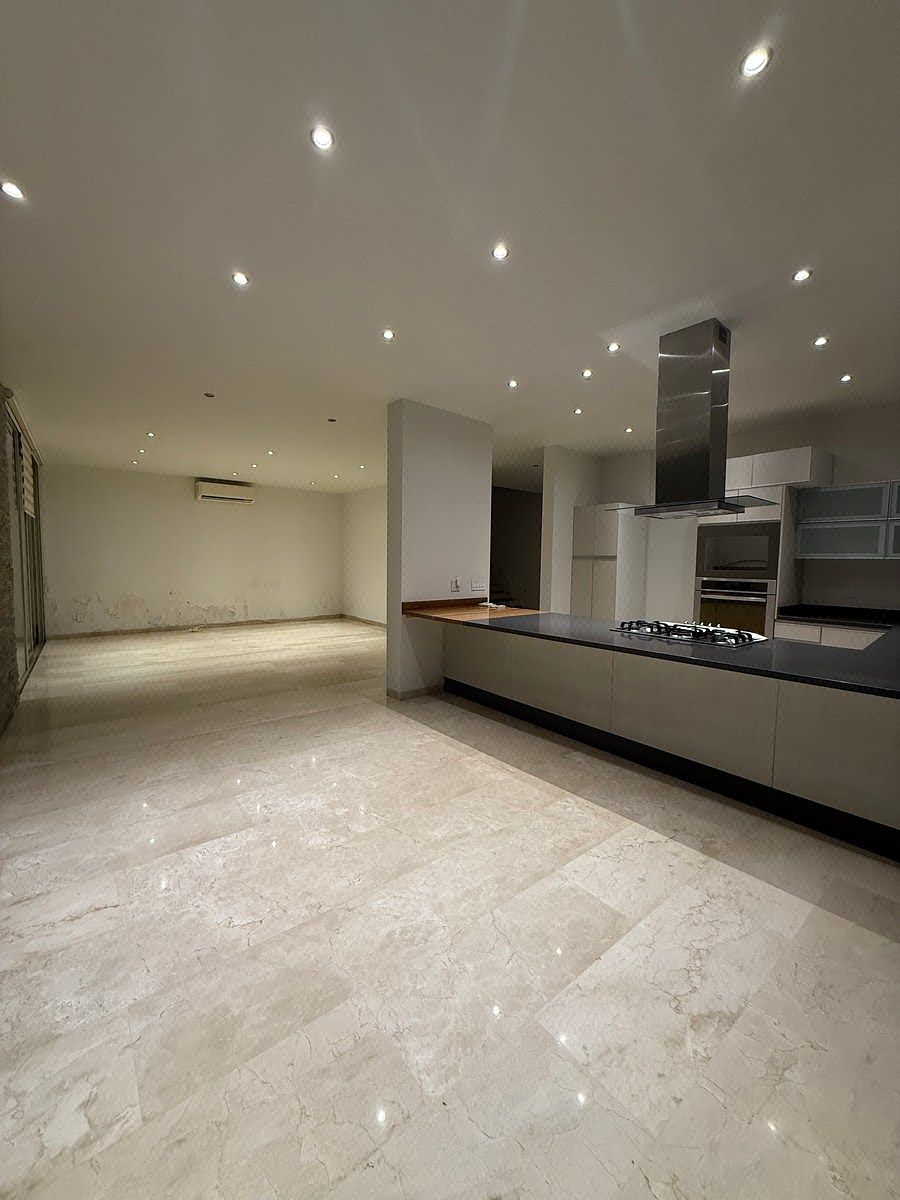 Casa en Venta en Mítica Residencial (3 Recámaras + Cuarto Flex)