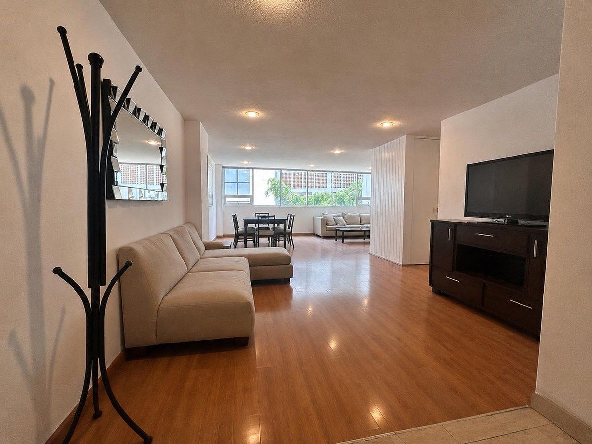 Apartment in Lomas de Chapultepec IV Sección, Miguel Hidalgo, photo 6 of 22