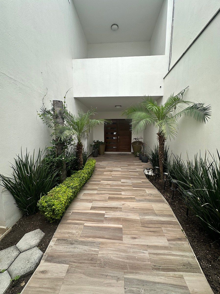 House in Rincón de San Francisco, San Pedro Garza García, photo 3 of 20
