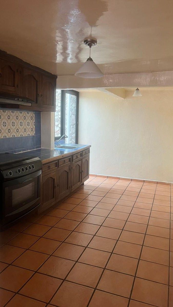 Casa en Félix Ireta, Morelia, foto 5 de 15