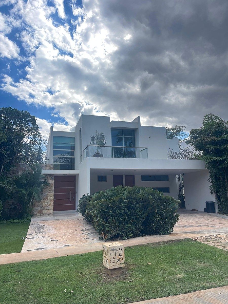 Casa em Yucatán Country Club, Mérida, foto 2 de 38