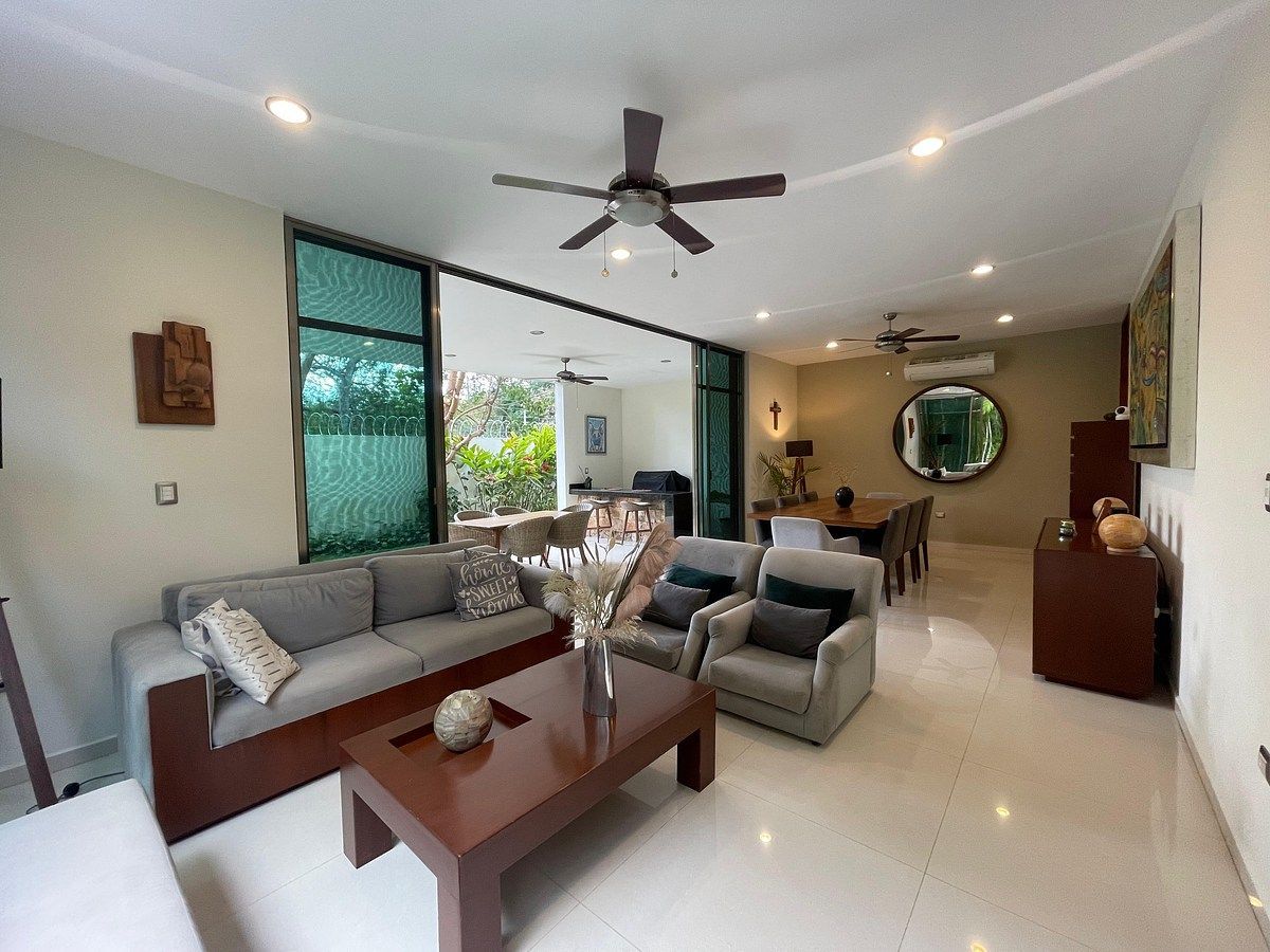 Casa em Yucatán Country Club, Mérida, foto 4 de 38