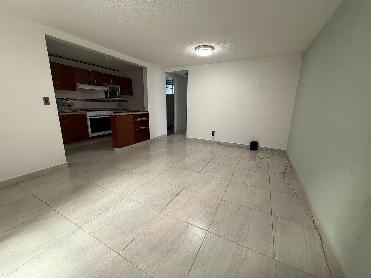 Apartamento em Popular Rastro, Venustiano Carranza, foto 3 de 18