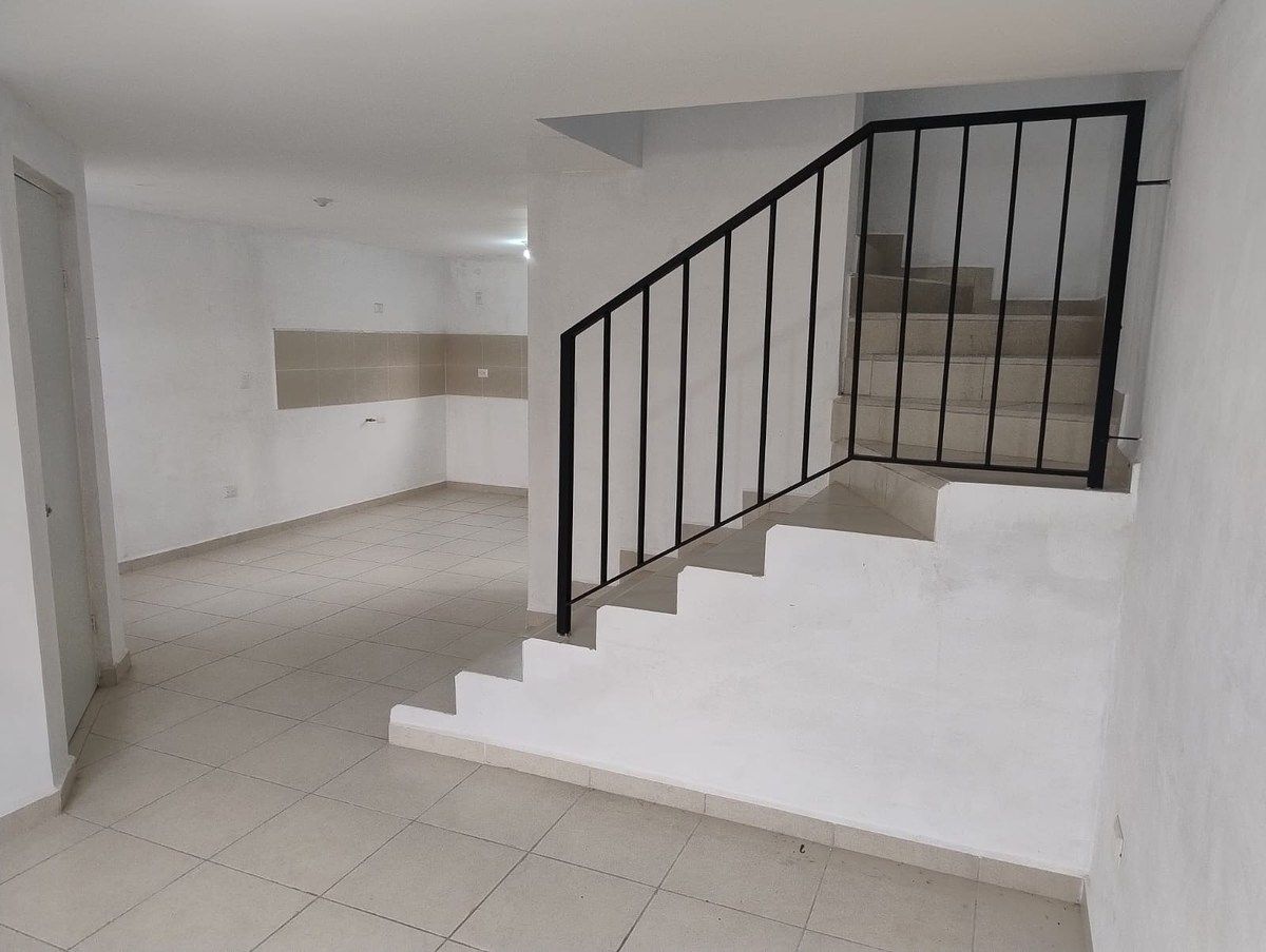 Casa en San Patricio y Alba, Juárez, foto 6 de 15