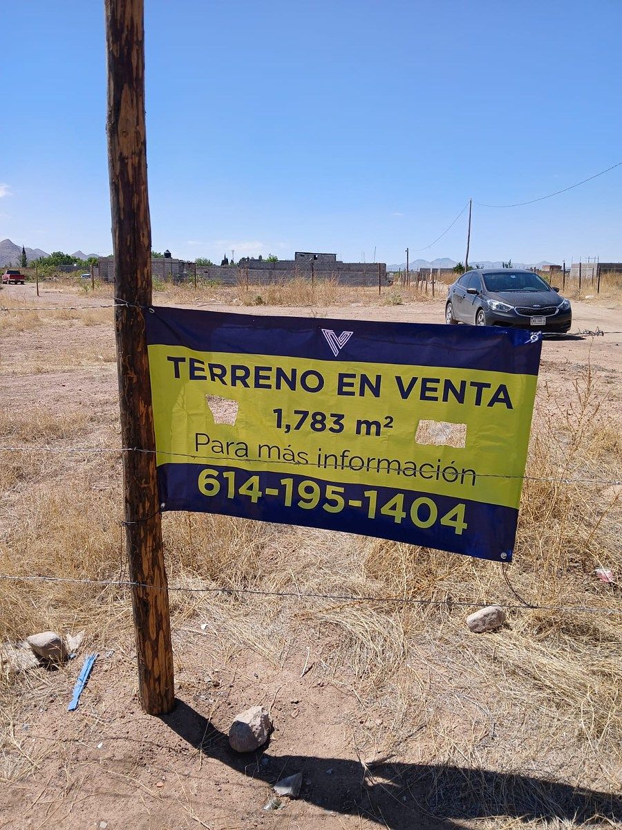 Land for sale near Av de las Industrias, photo 1 of 10