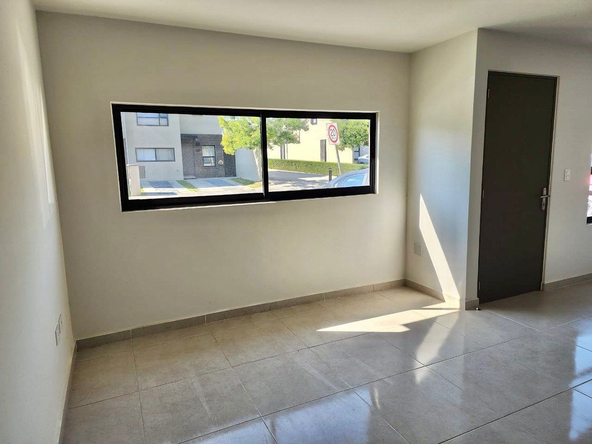 House in Zákia, El Marqués, photo 2 of 16