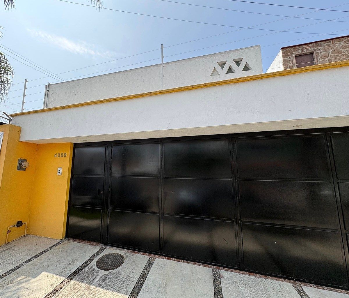 Casa à Venda na Cidade das Crianças, foto 1 de 26