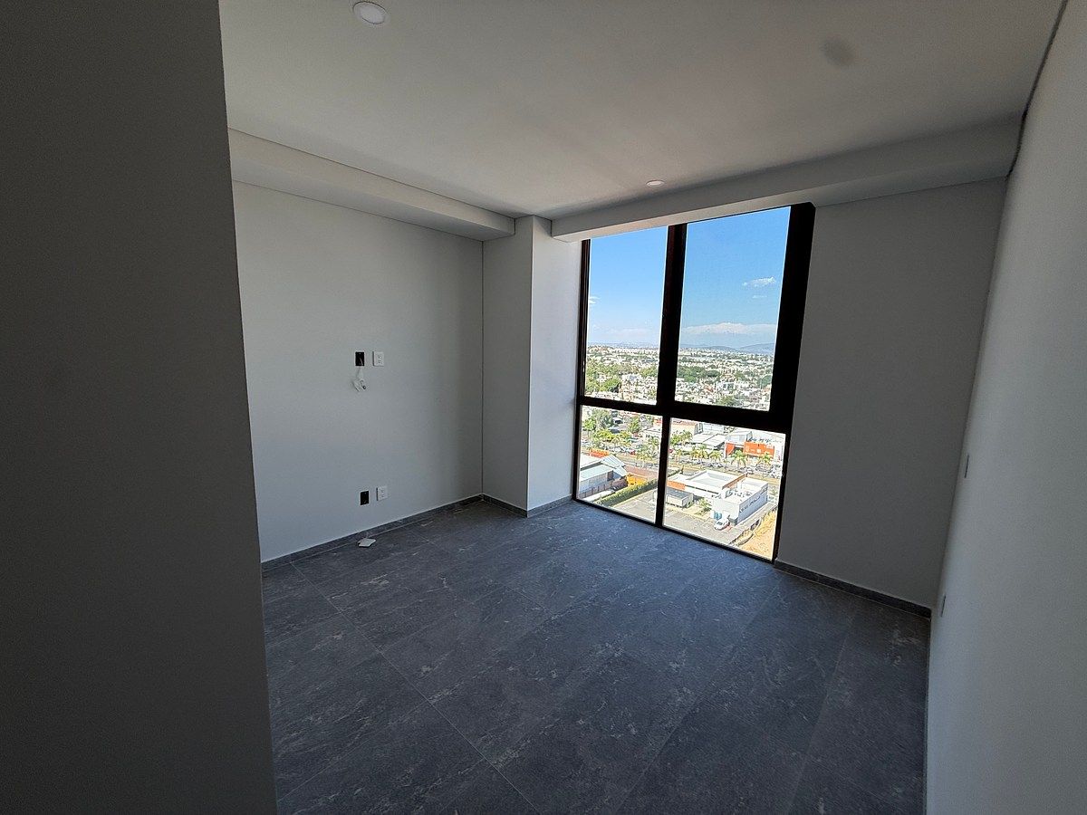 Recamara principal, photo 5 of 18