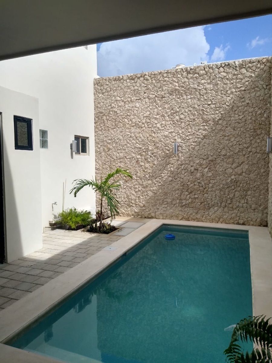 Casa Renovada en La Castellana, foto 1 de 18
