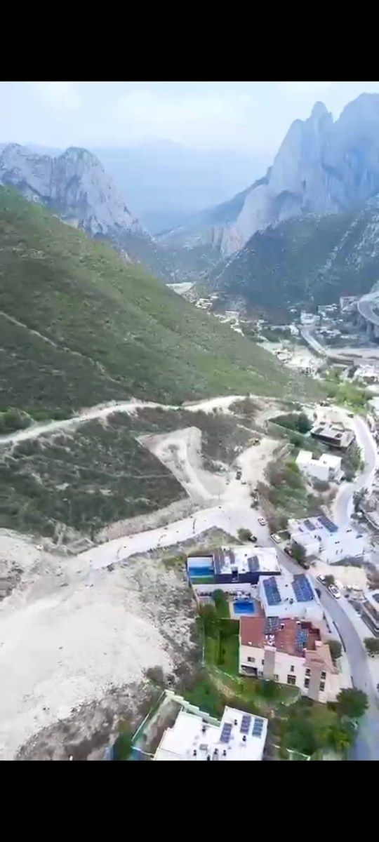 Terreno en Residencial Cordillera, Santa Catarina, foto 3 de 3