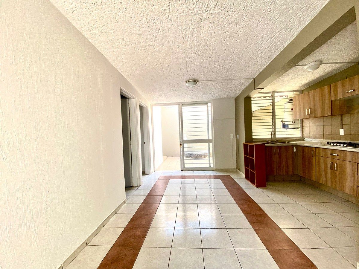 House in Seattle, Zapopan, photo 4 of 14