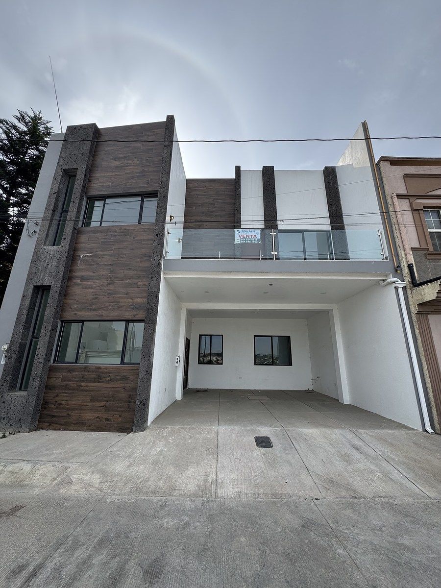 CASA EN VENTA FRACC. ESTRELLA DEL PACÍFICO – SANTA FE, foto 1 de 50