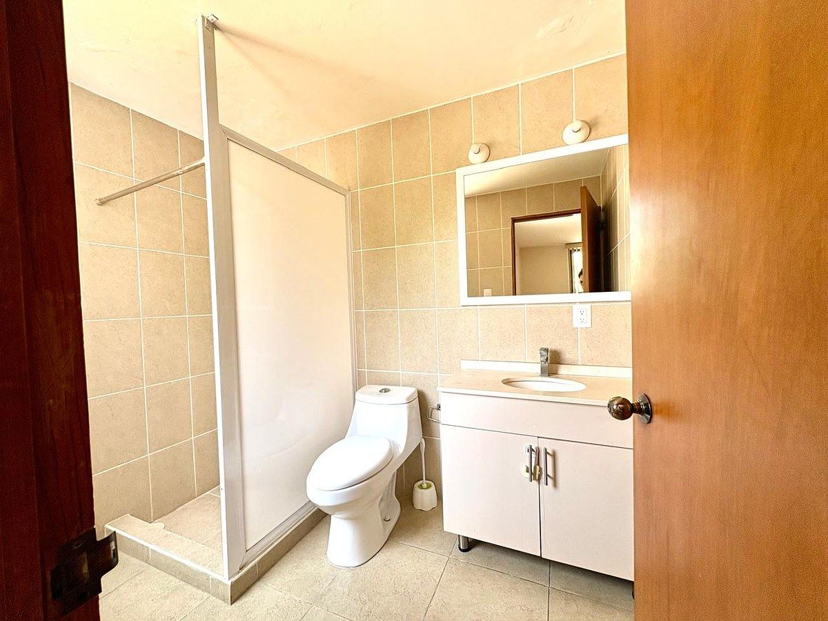Casa en Venta en Colinas del Bosque Rayo Vende ®, foto 21 de 25