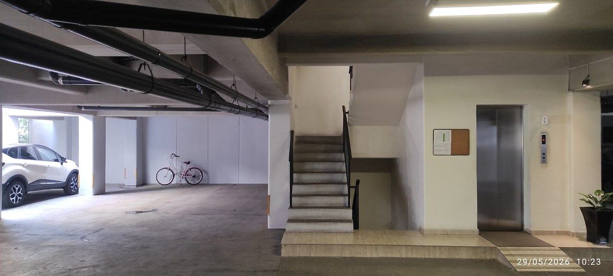 Estacionamiento y Acceso, photo 5 of 22