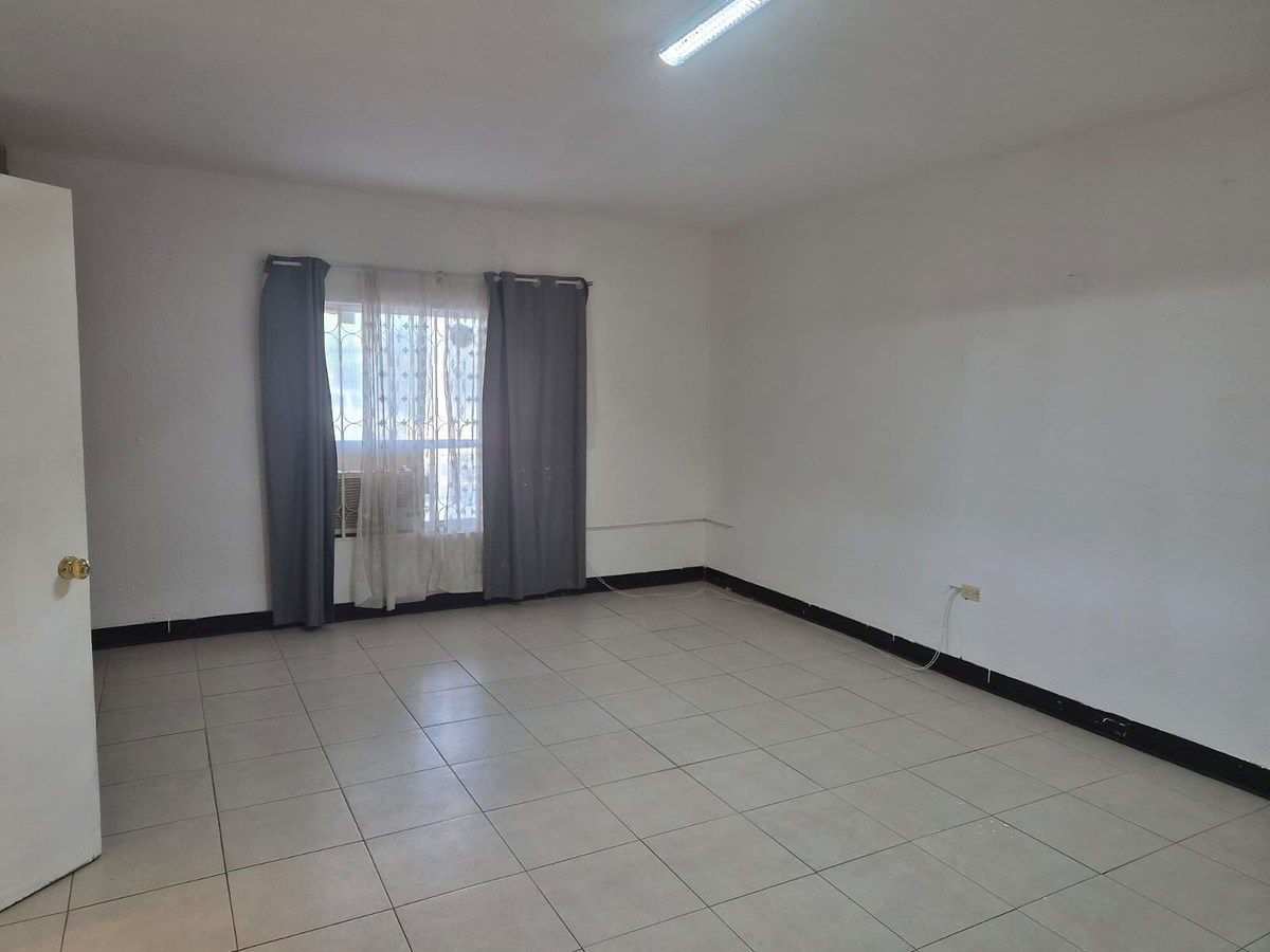 Casa em San Felipe I, Chihuahua, foto 6 de 44