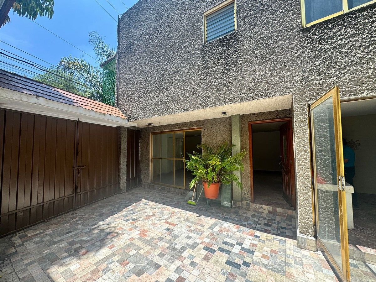 Casa en Jardines de Atizapán, Atizapán de Zaragoza, foto 2 de 21