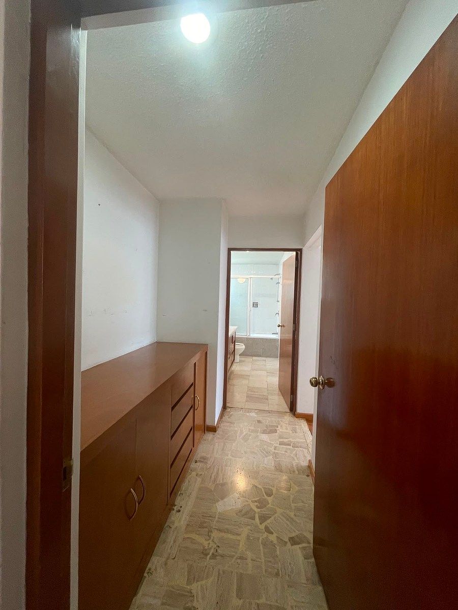 Apartment in Lomas de Chapultepec III Sección, Miguel Hidalgo, photo 20 of 31