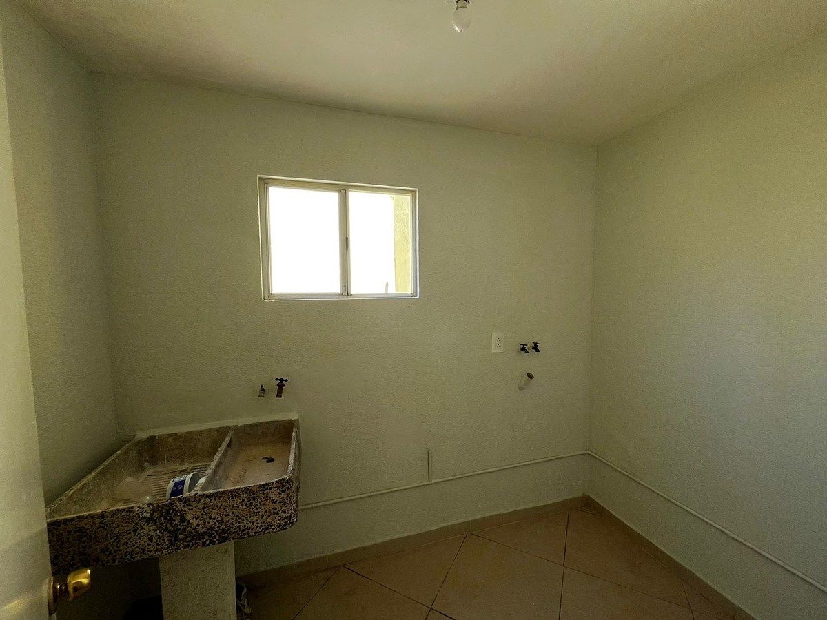House in Gated Community in Real Castell, Tecámac, photo 6 of 18