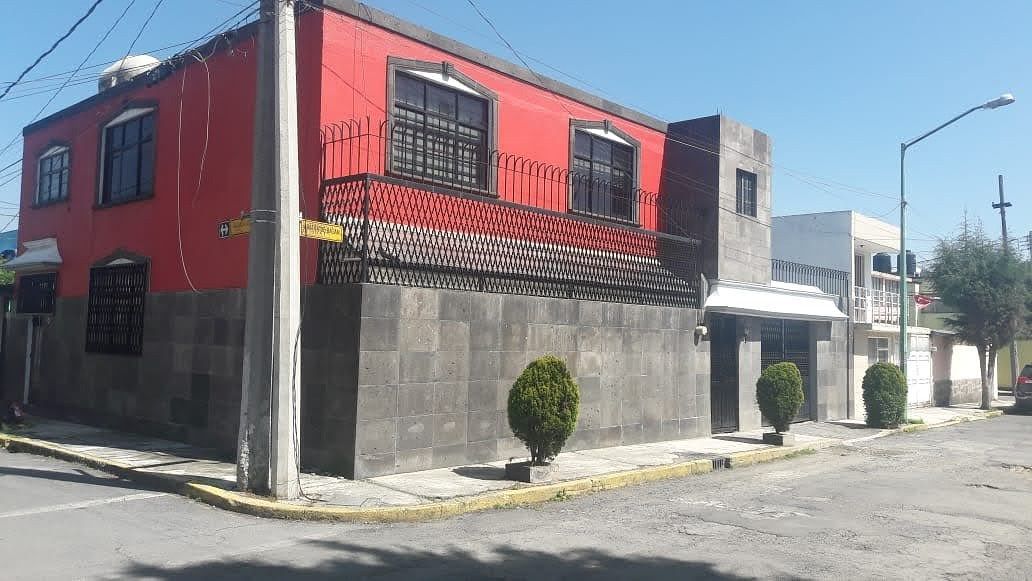 Amplia Casa en Venta en Col. Independencia, Toluca, México, foto 1 de 7