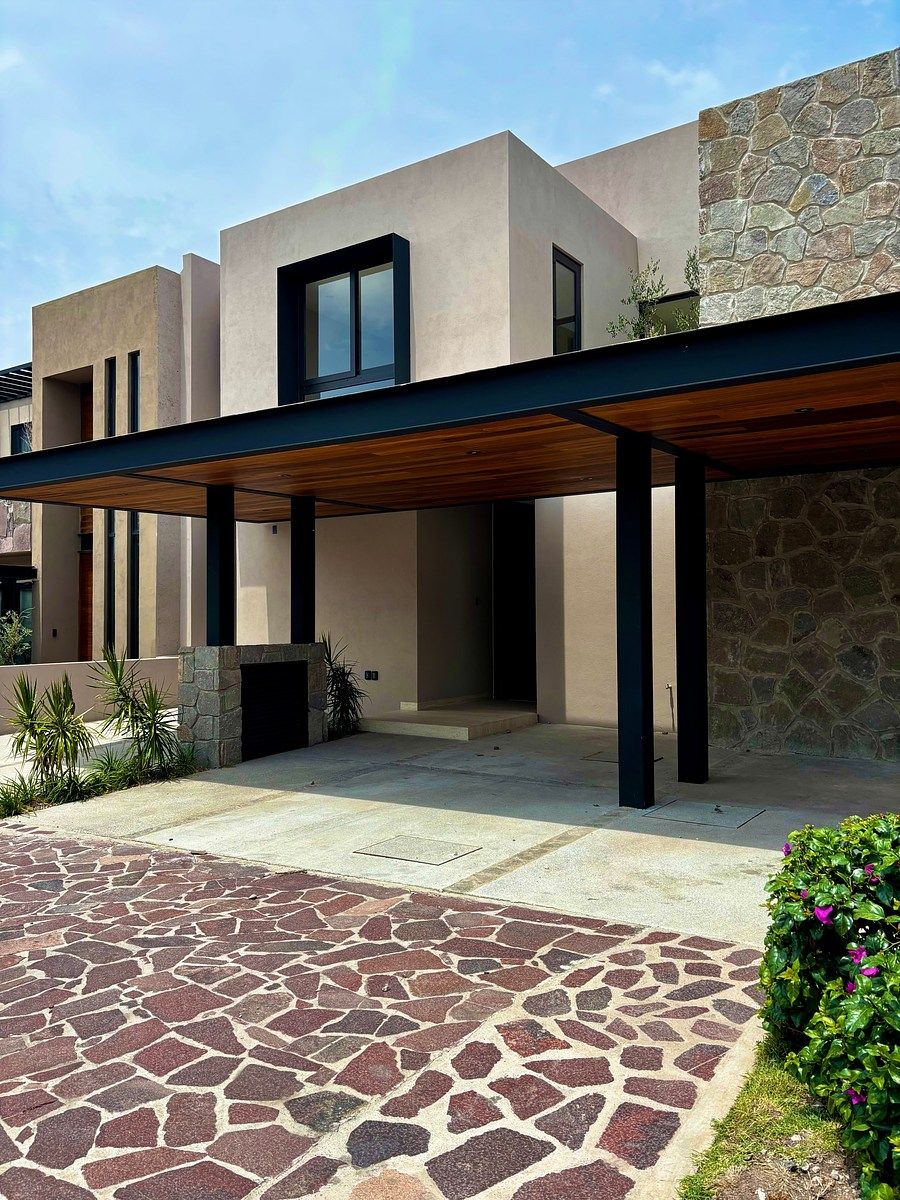 Casa de Lujo en Venta en Altozano | Doble Altura y Casa Inteligente, foto 1 de 41