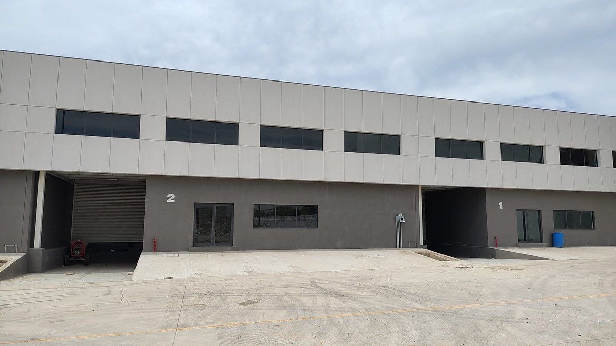 Industrial Warehouse in San José del Quince, El Salto, photo 4 of 15