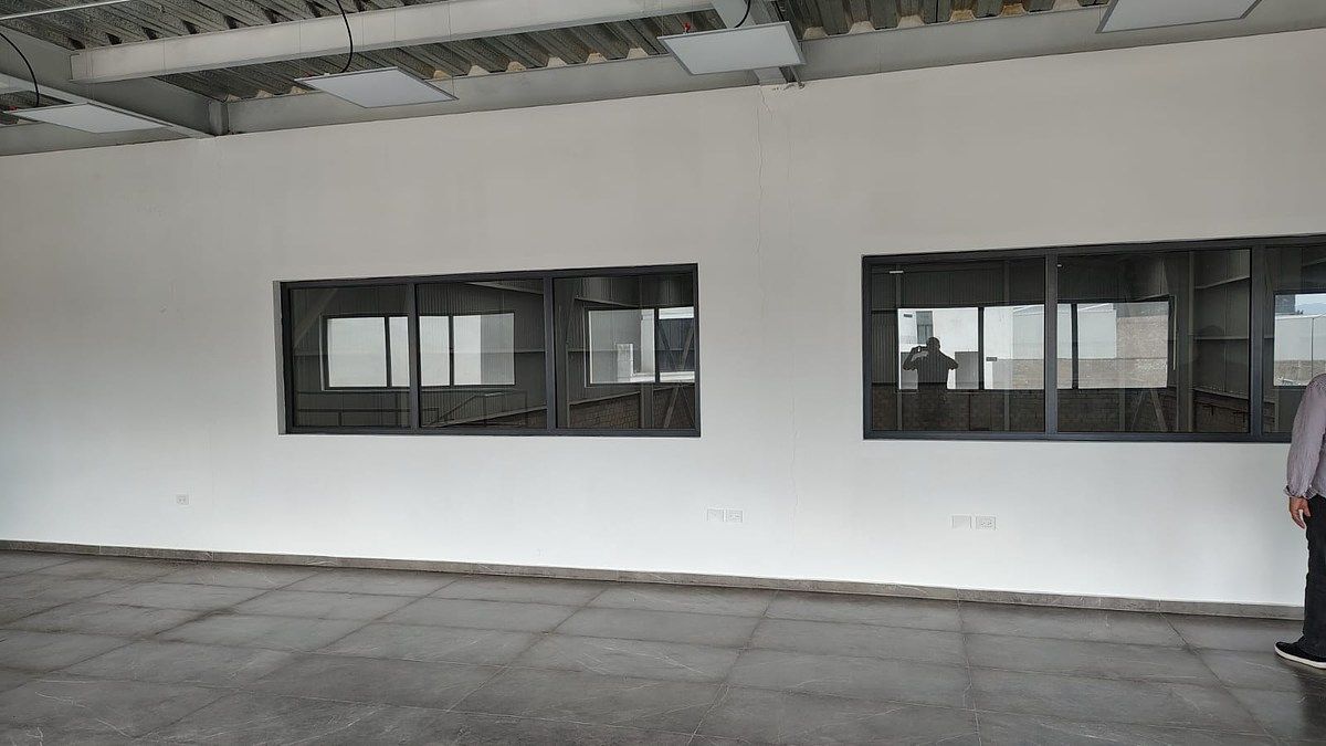 Industrial Warehouse in San José del Quince, El Salto, photo 9 of 15