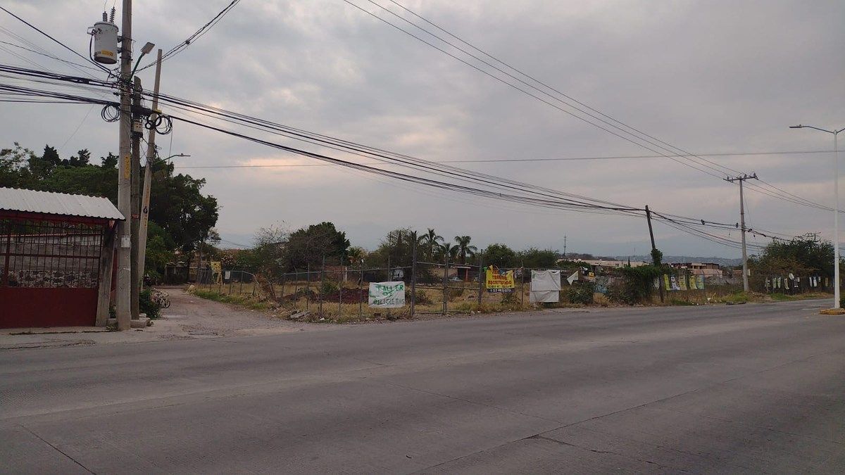 TERRENO EN VENTA EN EMILIANO ZAPATA, CUERNAVACA - foto 2
