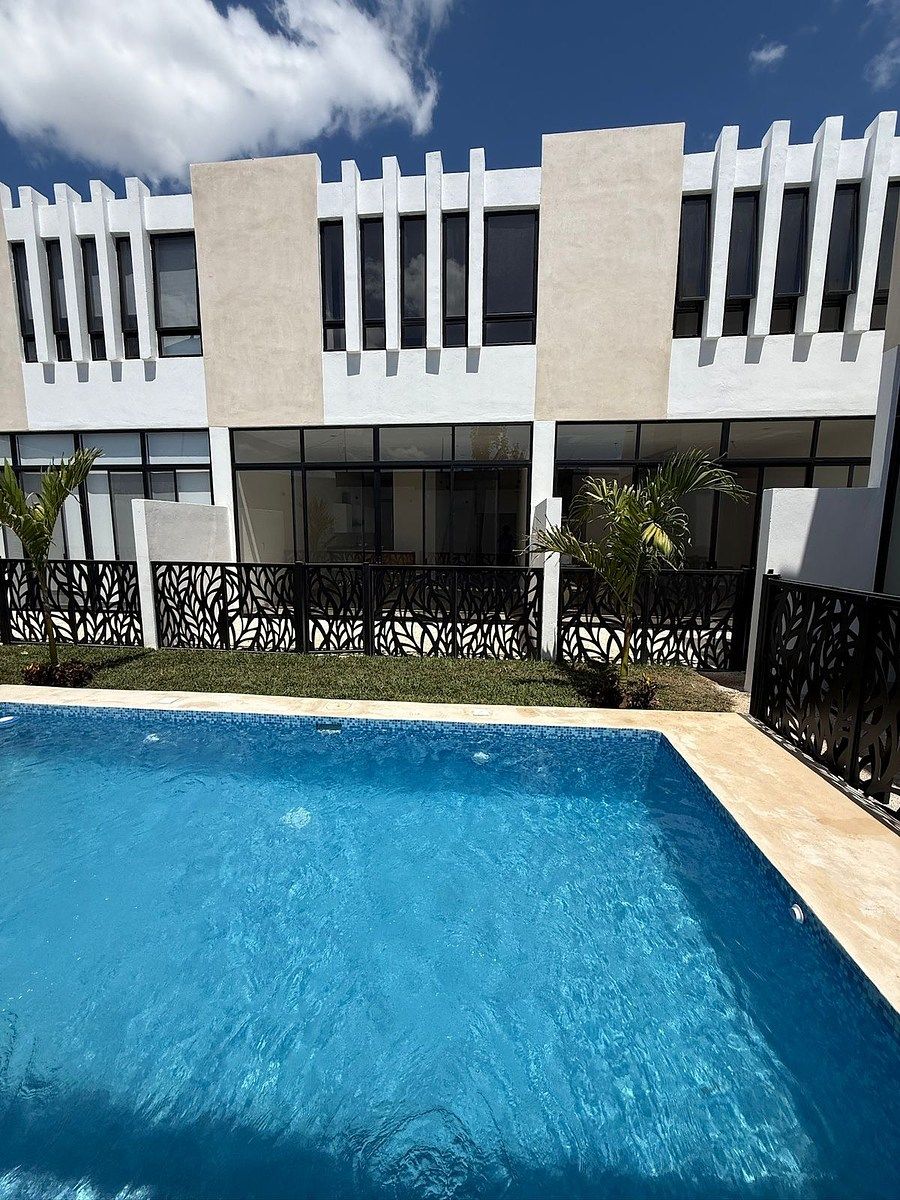 Venta de Town Houses en la Colonia Alemán, Mérida, Yucatán, foto 1 de 13