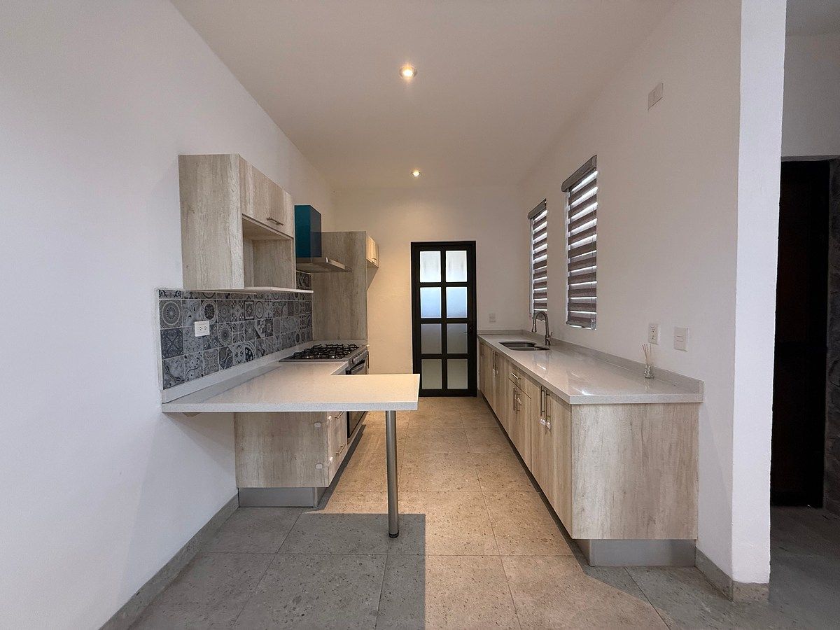 House in Gated Community in Tierradentro, San Miguel de Allende, photo 3 of 17