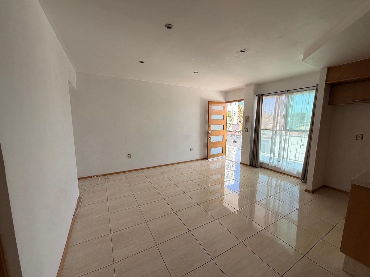 Departamento en La Estancia, Zapopan, foto 4 de 11