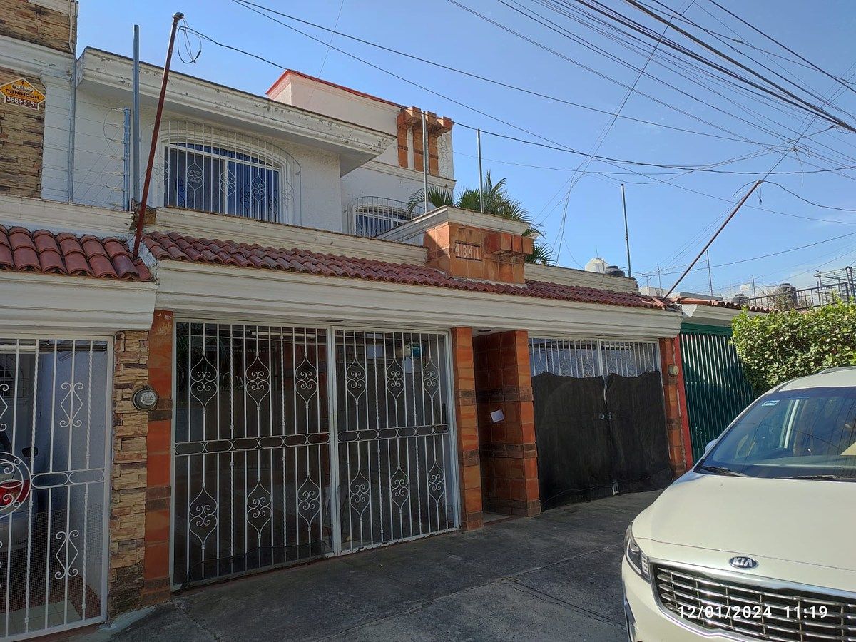 House in Prados Vallarta, very well located., photo 1 of 14