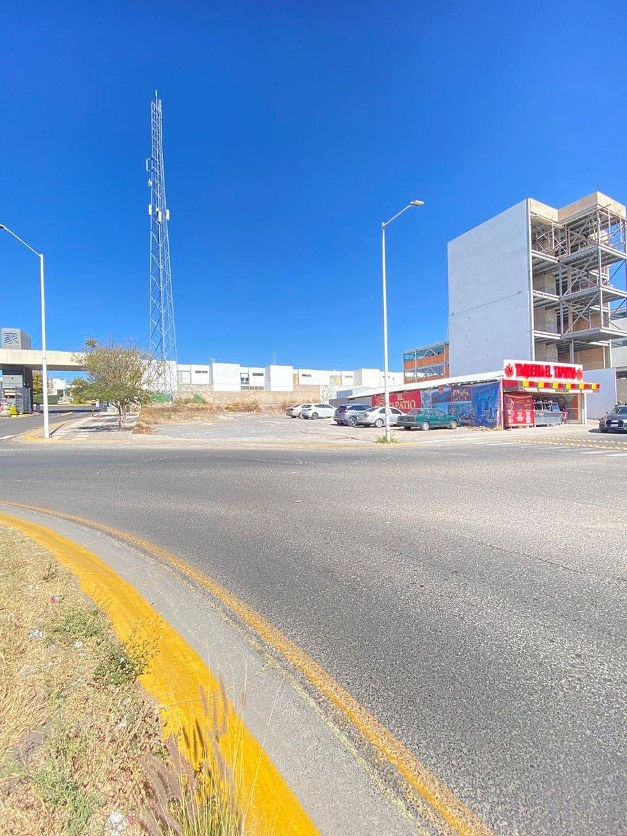 Lote em El Mirador, Querétaro, foto 2 de 4
