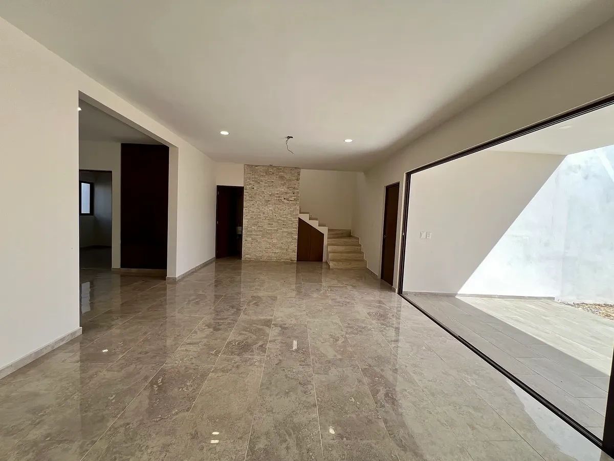 House in Conkal, Conkal, photo 4 of 19