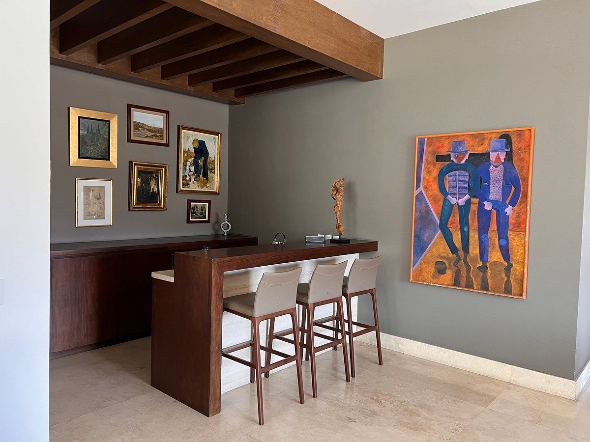 PENTHOUSE BELMONT, photo 1 of 18