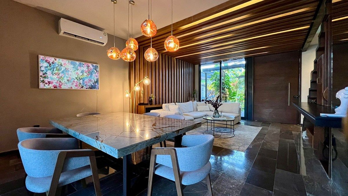 Casa de lujo en venta en Altozano, foto 1 de 16