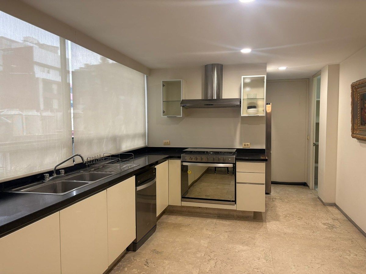 Apartment in Polanco V Sección, Miguel Hidalgo, photo 12 of 15