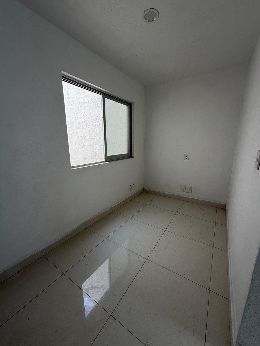 Casa en Jardines Del Sol, Zapopan, foto 15 de 35