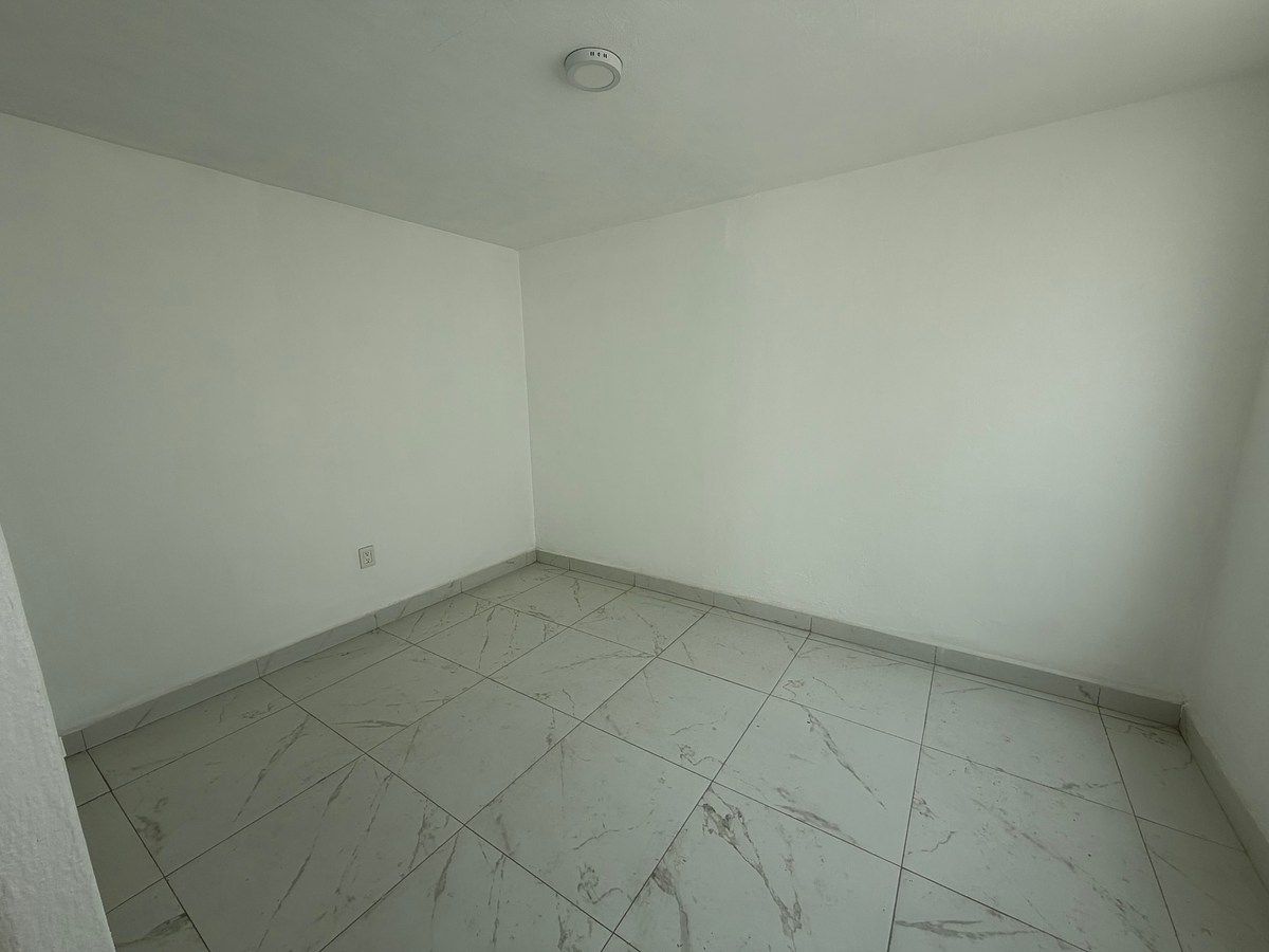 Casa en Jardines Del Sol, Zapopan, foto 28 de 35