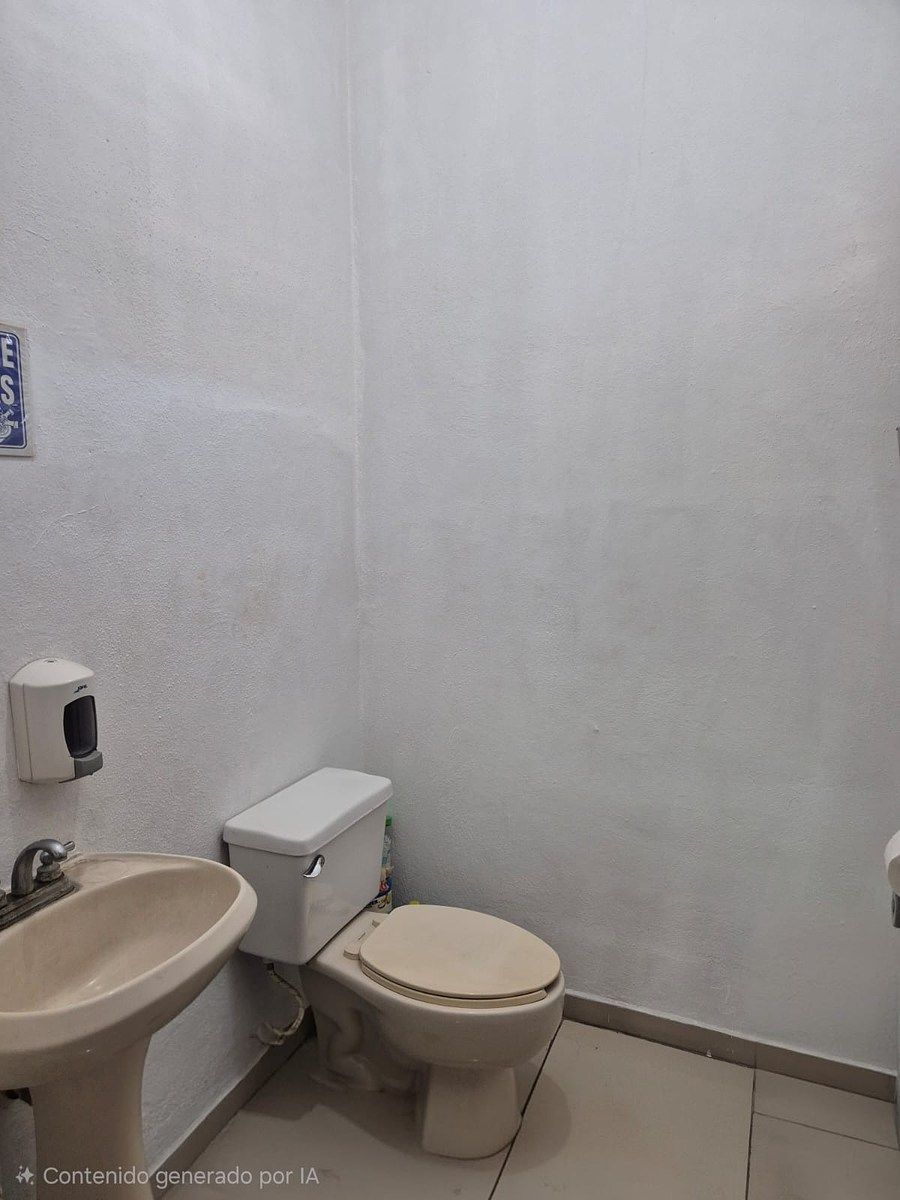 Retail Space in Salahua, Manzanillo, photo 8 of 11
