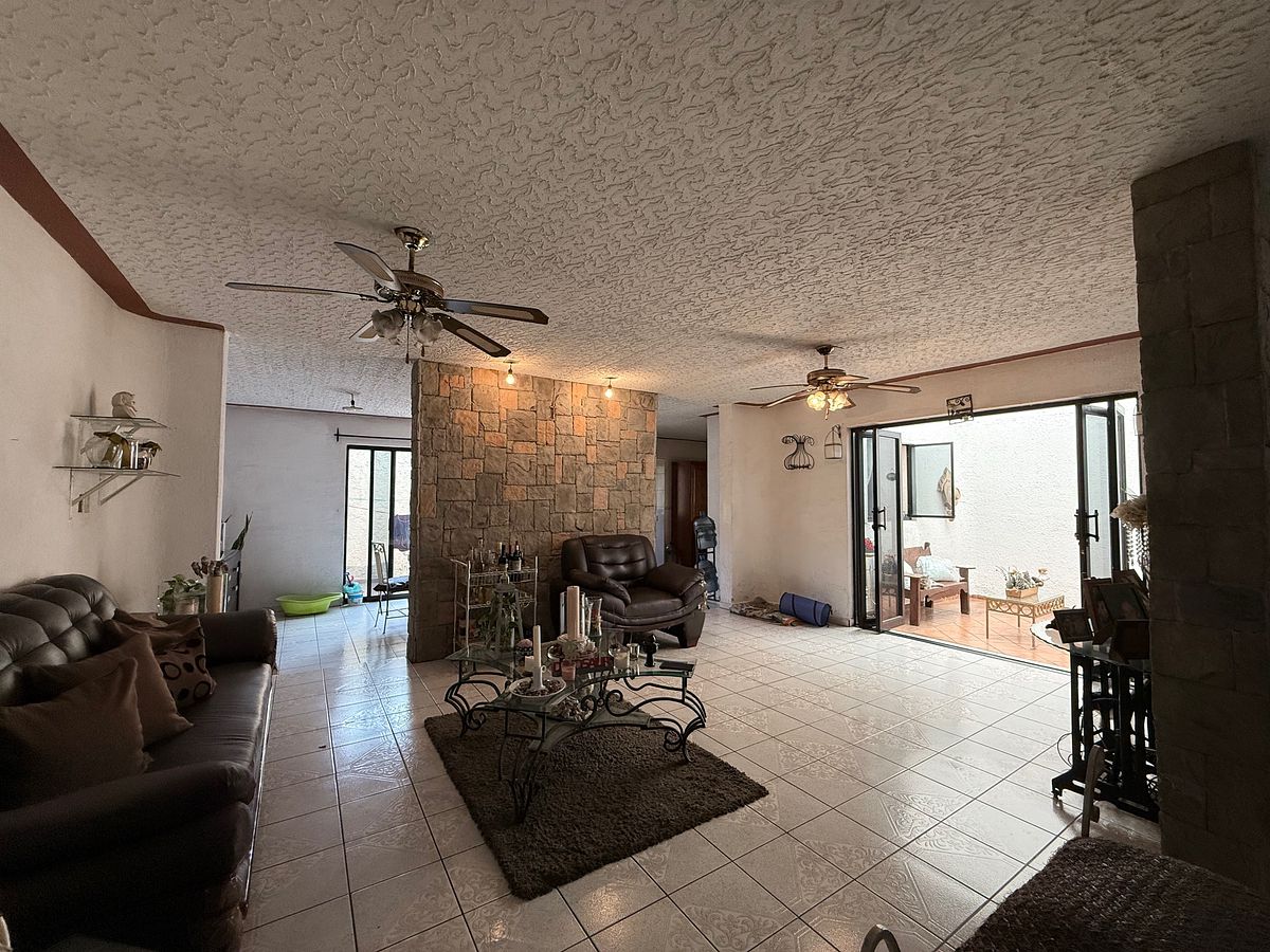 Casa en La Tuzania, Zapopan, foto 5 de 23