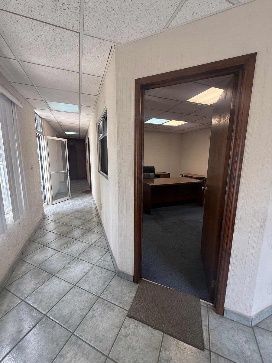 Office in Bahía, Ensenada, photo 6 of 14